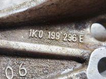 Рычаг передний правый 16093R Volkswagen Golf купить на авторазборке