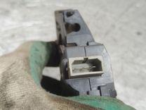 Замок багажника 4VTZX1 Volkswagen Jetta - Фото 4