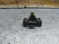 Кнопка аварийной сигнализации YX7H4S Opel Corsa - Фото 5