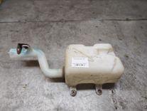 Бачок омывателя L3HICF Kia Carnival