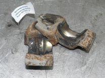 Крепление втулки стабилизатора 024EJU Peugeot 307