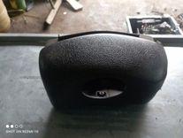 Кожух рулевой колонки UGG9R8