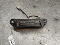 Кнопка открытия багажника HU9CKH Toyota Avensis Verso - Фото 1