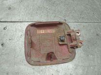 Лючок топливного бака XJ140F Mitsubishi Carisma - Фото 2