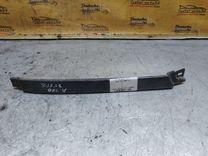 Ус под фару I3SZJ1 Audi 100