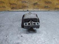 Подушка крепления двигателя WQK4XI Skoda Octavia