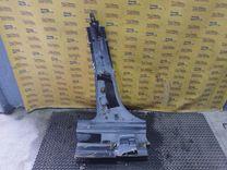 Стойка кузовная центральная левая Y5FUDC Audi A8 undefined