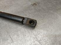 Амортизатор крышки багажника (3-5 двери) YTLHB7 Volkswagen Golf - Фото 3