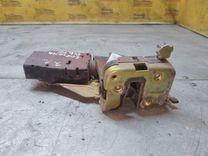 Замок двери задней левой J9G890 Mitsubishi Carisma - Фото 1