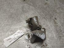 Крепление (крючок) солнцезащитного козырька 80H663 Ford Mondeo купить