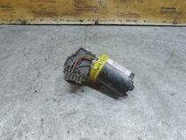 Моторчик передних стеклоочистителей (дворников) SQN2RD Audi 100 - Фото 1