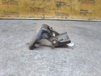Петля двери передней правой B29D1E Peugeot 307 купить