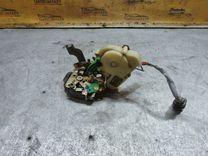 Замок двери передней правой R3YX8W Kia Sorento купить с доставкой