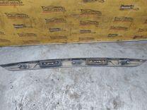 Накладка подсветки номера DTVD23 Ford Fiesta купить на авторазборке