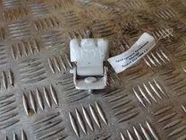 Петля крышки багажника AG476R Renault Clio