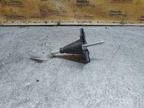 Крепление запаски 01KQR2 Opel Corsa - Фото 1