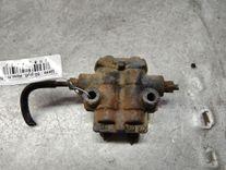 Распределитель тормозной силы 5WO6GY Mazda Premacy купить