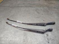 Щеткодержатель (поводок стеклоочистителя, дворник) TLFCNZ Fiat Palio