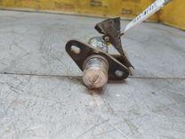 Кнопка открытия багажника X7W5Q5 Nissan Almera - Фото 2