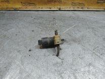 Насос (моторчик) омывателя стекла AKTG3U Opel Zafira