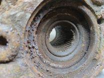 Кулак поворотный правый Q1UUL5 Volkswagen Golf купить на авторазборке