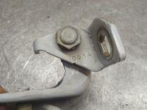 Петля двери передней правой 5UNAZ2 Ford Fusion undefined