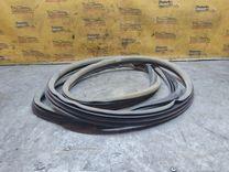 Уплотнитель двери задней левой 9607O6 Renault Espace