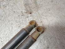 Амортизатор крышки багажника (3-5 двери) 7J9SI2 Nissan Note - Фото 3