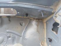 Стакан лонжерона правый RAL60L Peugeot 607 купить на авторазборке