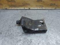 Кронштейн КПП N16HR7 Volvo S60 - Фото 1