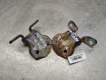 Петля двери передней правой PNTFC1 Mazda Premacy купить