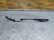 Щеткодержатель (поводок стеклоочистителя, дворник) OZ62AW Audi 80 - Фото 1