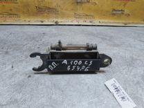 Ручка наружная передняя правая R6RHXD Audi 100