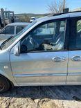 Стекло двери передней левой 3JA0MG Kia Carnival