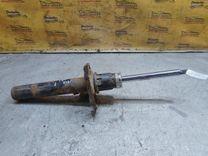 Амортизатор передний правый KSIE8W Volkswagen Jetta