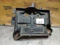 Полка аккумулятора R7UDJJ Mazda 323 - Фото 1
