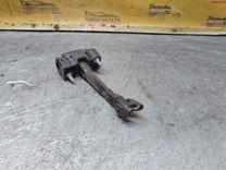 Ограничитель открывания двери задней LET54C Volvo XC70 купить с доставкой. Огромный выбор запчастей и марок авто. У нас есть практически все.