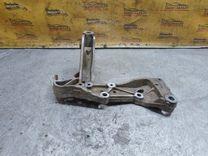 Рычаг передний правый 16093R Volkswagen Golf