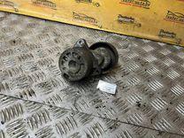 Натяжитель ремня генератора 2BBCS3 Nissan Primera - Фото 1