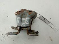 Петля двери задней левой XBD9F2 Mazda 626