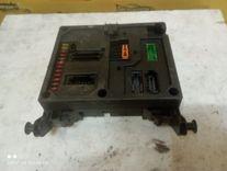 Блок предохранителей AONB7W Volkswagen Sharan купить