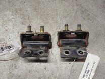 Петля крышки багажника 985CM7 Mazda 626