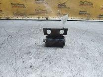 Кронштейн крепления бампера переднего CVOMKR Audi 80 - Фото 2