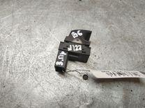 Кнопка стеклоподъемника заднего правого B7CJV2 Volkswagen Passat купить