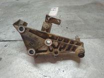 Кронштейн КПП D848LC Renault Kangoo - Фото 1