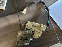 Замок двери задней правой ZCRMC5 Toyota Yaris Verso купить в магазине запчастей бу