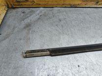 Молдинг стекла двери задней левой наружный 5LEOYI Peugeot 607 купить в магазине запчастей бу