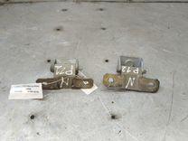 Петля крышки багажника EQA06L Nissan Primera