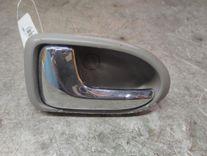 Ручка внутренняя передняя левая GKXMT7 Mazda Premacy