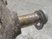 Кулак задний левый 3U95P3 Volkswagen Passat купить на авторазборке